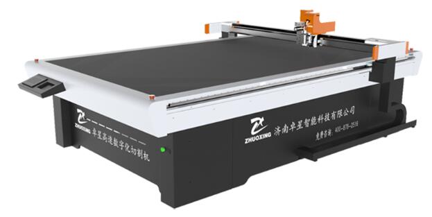 對(duì)于裁剪pvc軟玻璃桌布來說，pvc軟玻璃切割機(jī)比其他方式有什么優(yōu)勢(shì)？(圖1)